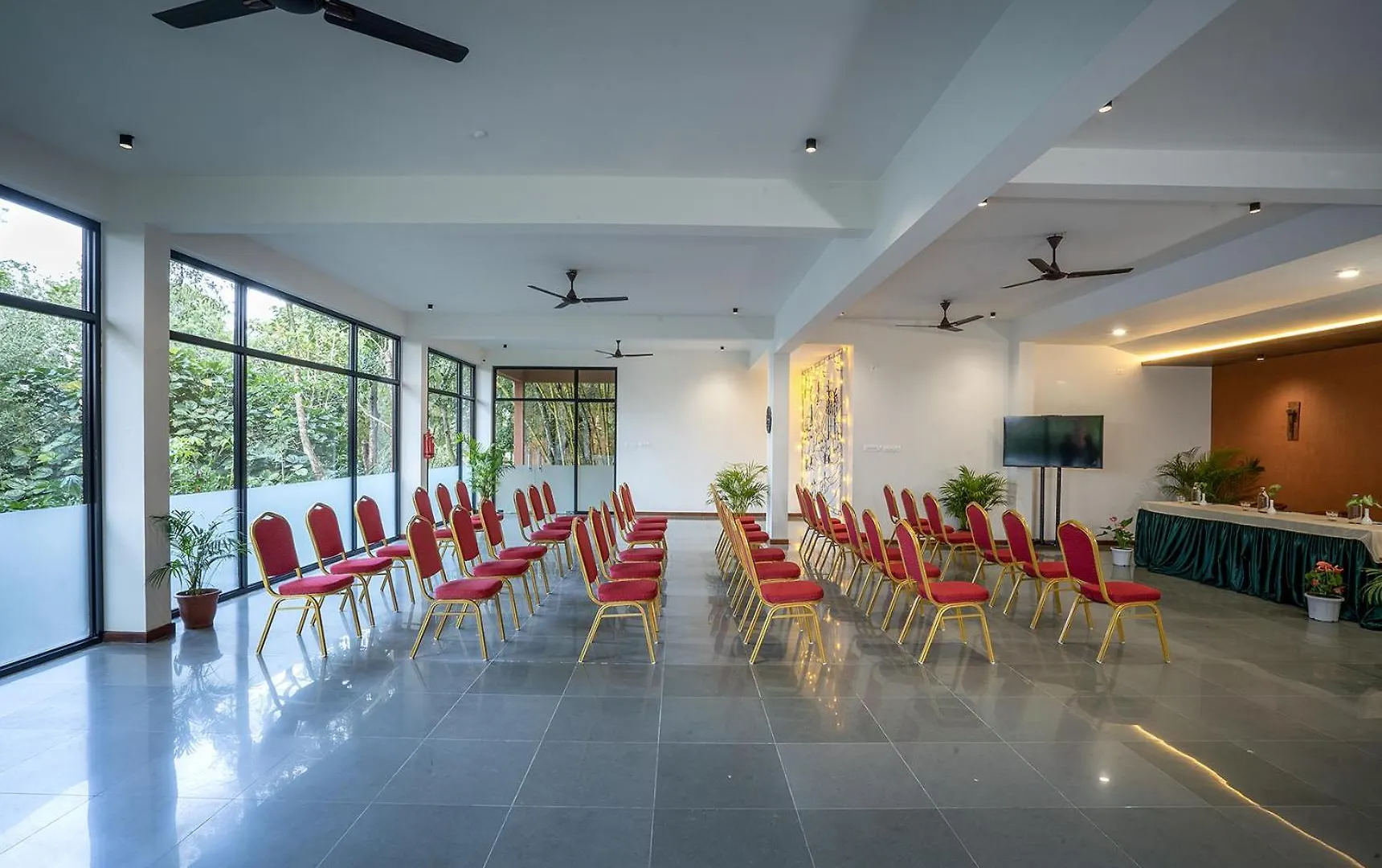 *****  Crystal Kuruva Nature Resort & Spa Wayanad India